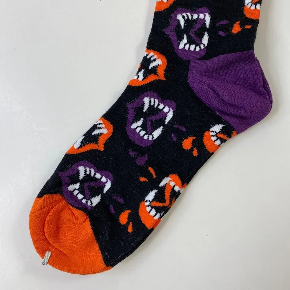 Womens Halloween Crew Socks 2 Pack Vampires Fangs Dancing Mummies Black Blue
